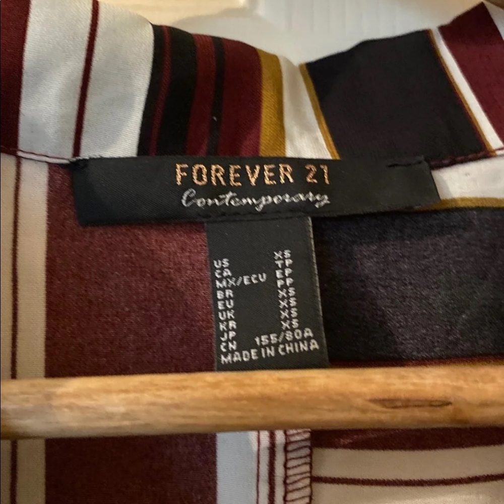 Forever 21 top - Picture 5 of 6